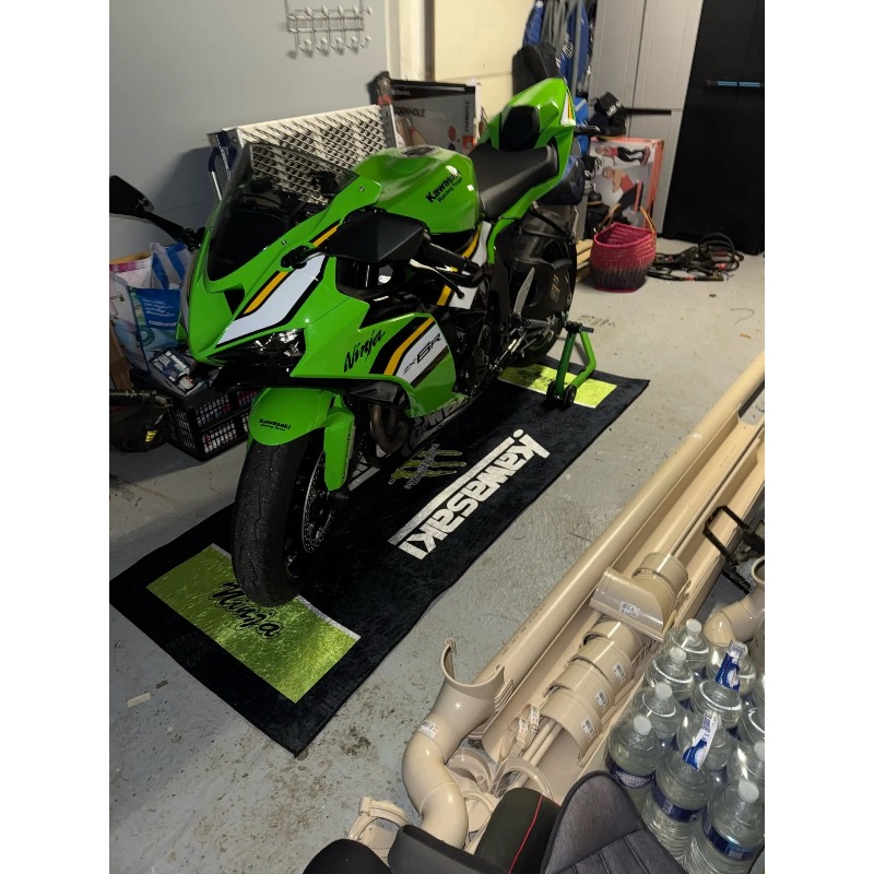 Kawasaki Motorcycle Carpet Gar - Camping Quad 评论和价格